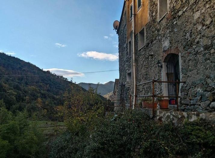La Casa Di Mo Villa Albisola Superiore Exteriör bild